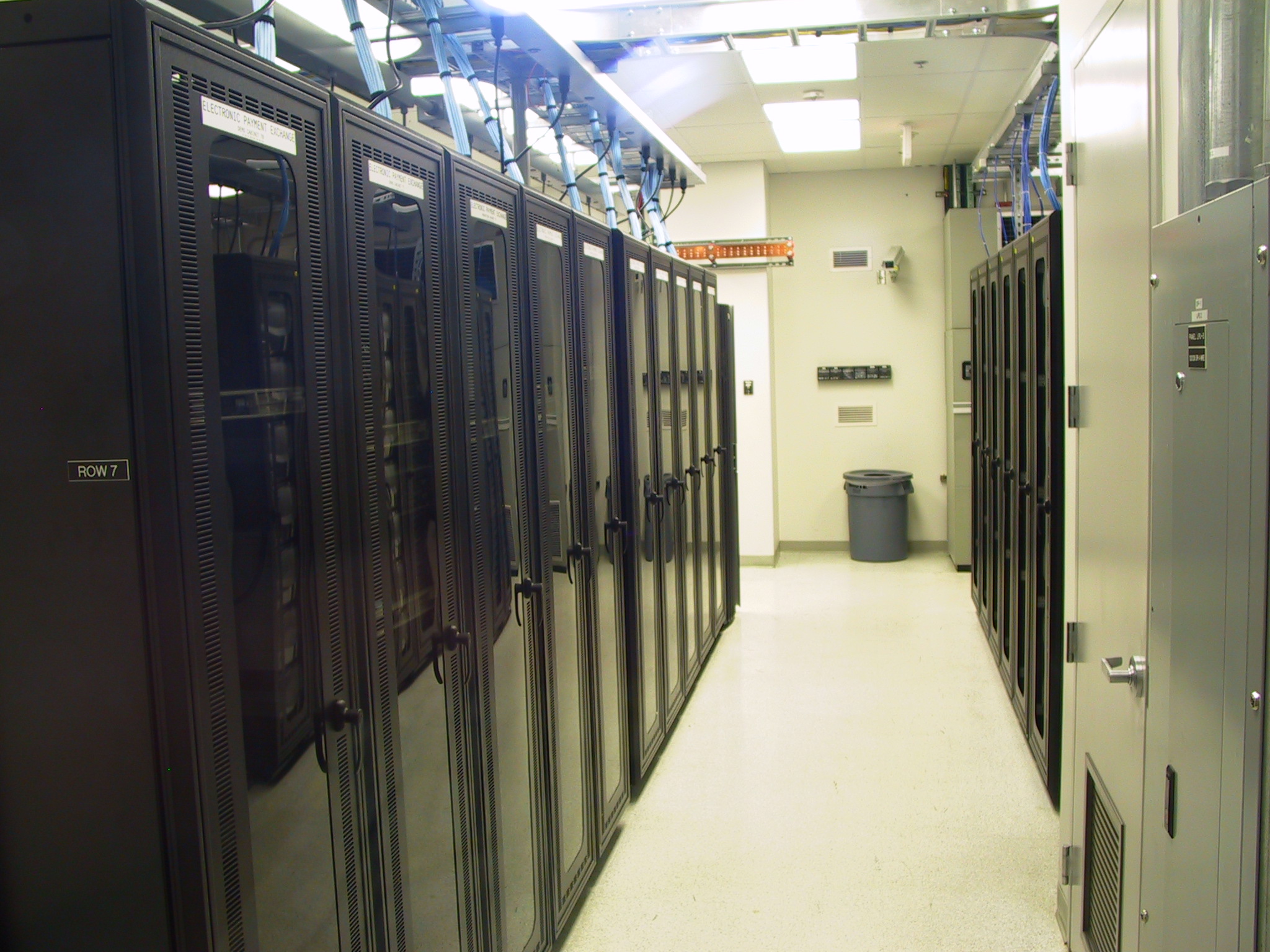 [lang:en]PureGig datacenter~III.[lang:sk]PureGig serverov�a~III.